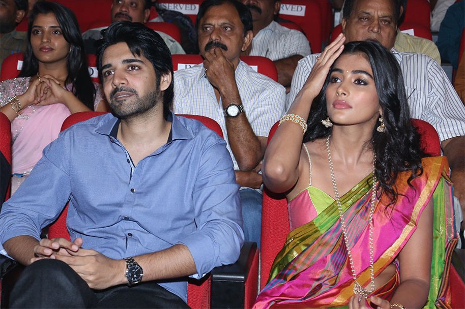 Manam-100-days-and-Oka-Laila-Kosam-Audio